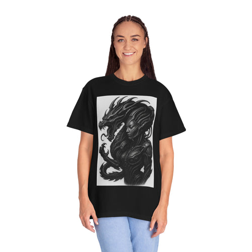 Alien Queen Sci‑Fi T-Shirt — Dark Biomech Art Tee